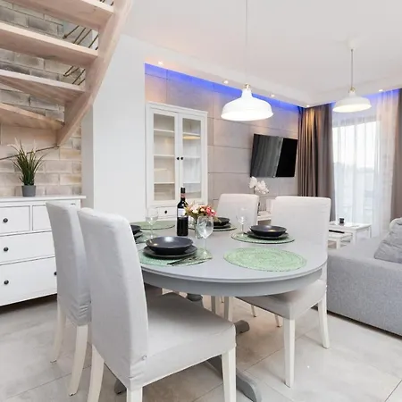 Batorego 7 Gdynia Apartments By Noclegi Renters Exterior photo